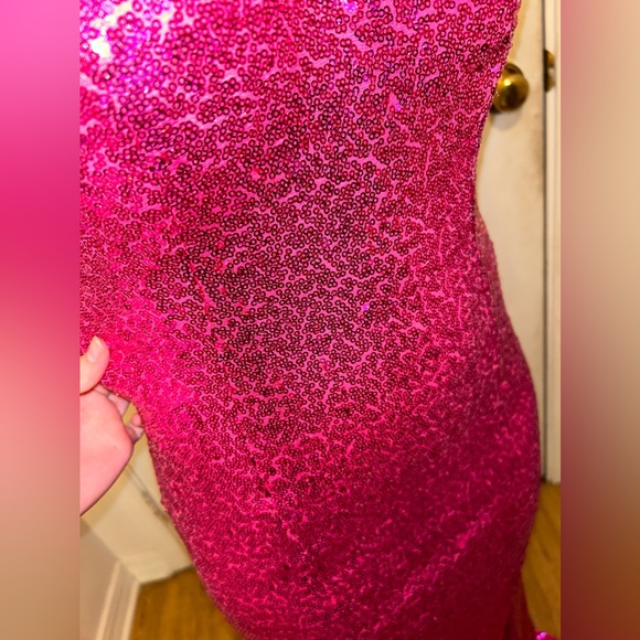 Pink prom dress - Picture 2 of 4